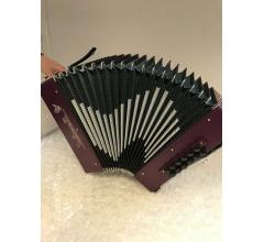 instrument ouvert de face